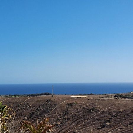 Remarkable 3-Bedroom House 'Villa' Finca Vistamar サロブレ エクステリア 写真