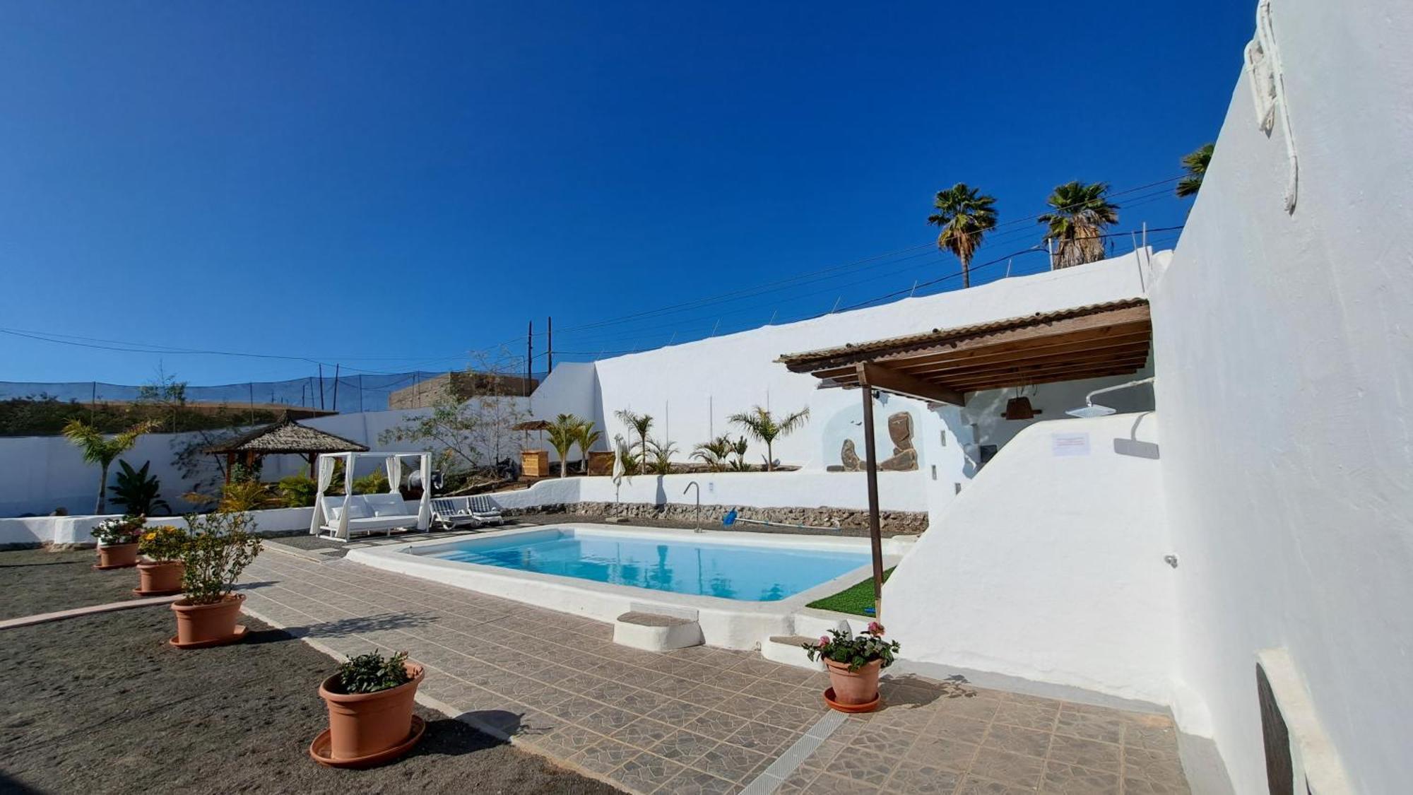Remarkable 3-Bedroom House 'Villa' Finca Vistamar サロブレ エクステリア 写真