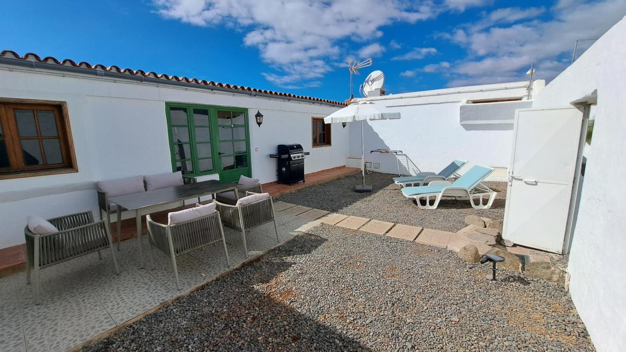 Remarkable 3-Bedroom House 'Villa' Finca Vistamar サロブレ エクステリア 写真